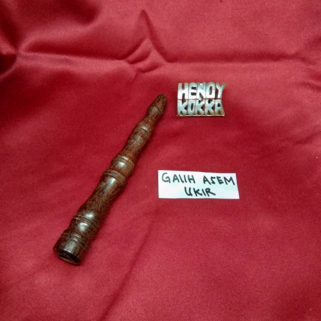 Pipa rokok galih asem ukir