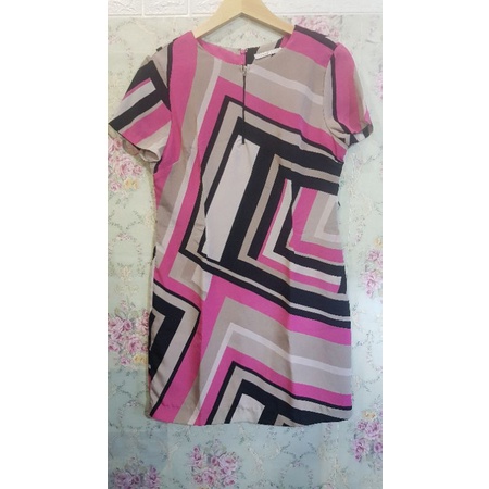 Paket usaha Dress Wanita Brand Accent Preloved
