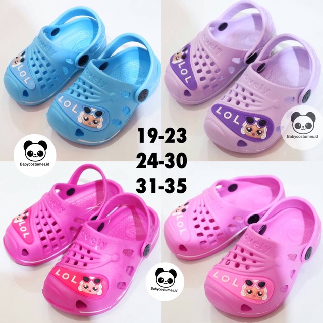 crocs 2 4