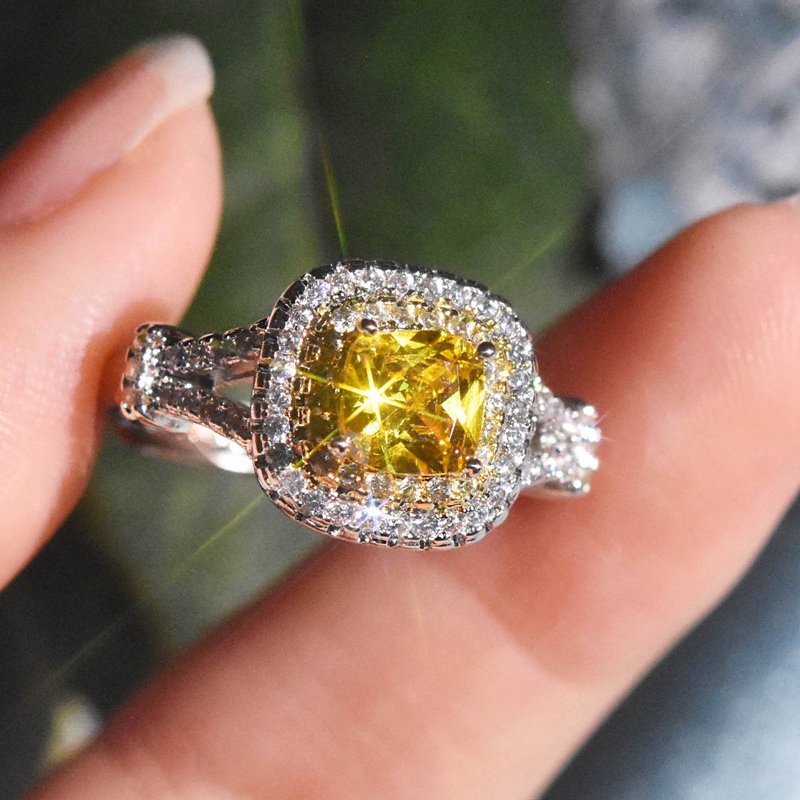 Cincin Berlian Kuning Imitasi Bentuk Kotak Untuk Wanita