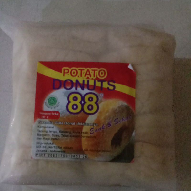 

Donat kentang 88 isi 10pc