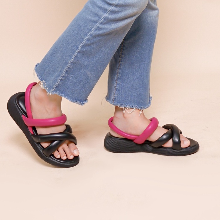 LAPEPA YUK - Sepatu Sandal Wanita Wedges VIVIAN Model Silang dua Tali Strap Belakang Hak Tinggi Sole 3 cm Spatu Sendal Gunung Cewek  Size 36 37 38 39 40 41 Warna Black White Hitam Putih Premium Terbaru Shoes Ori Original Mall Official Store Promo