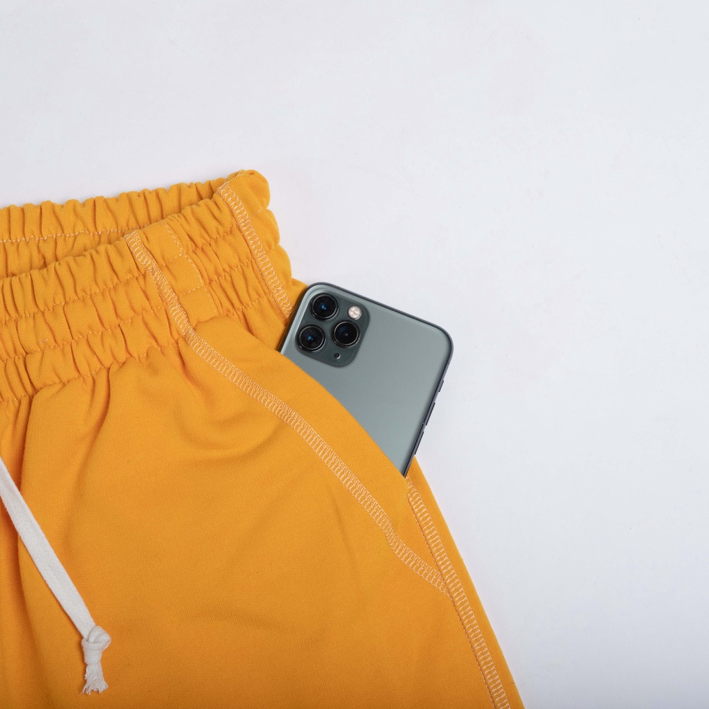 

ID FLADE STUDIOS - FLADE SHORTS "DETKA" KUNING MUSTARD