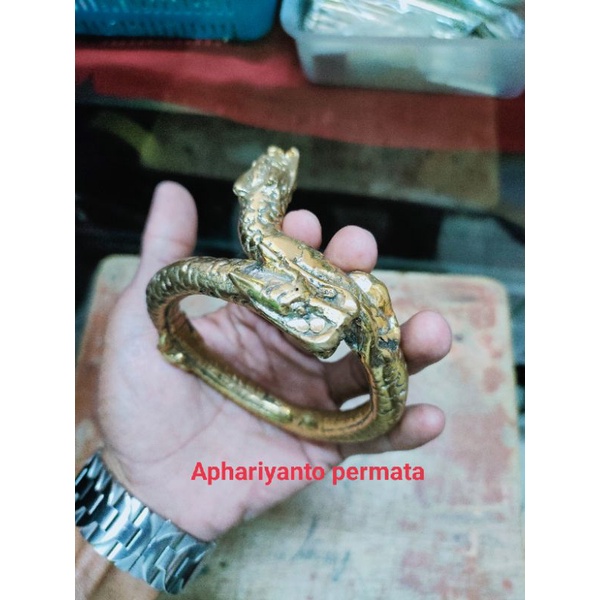 koleksi barang antik gelang naga Kuningan sari asli