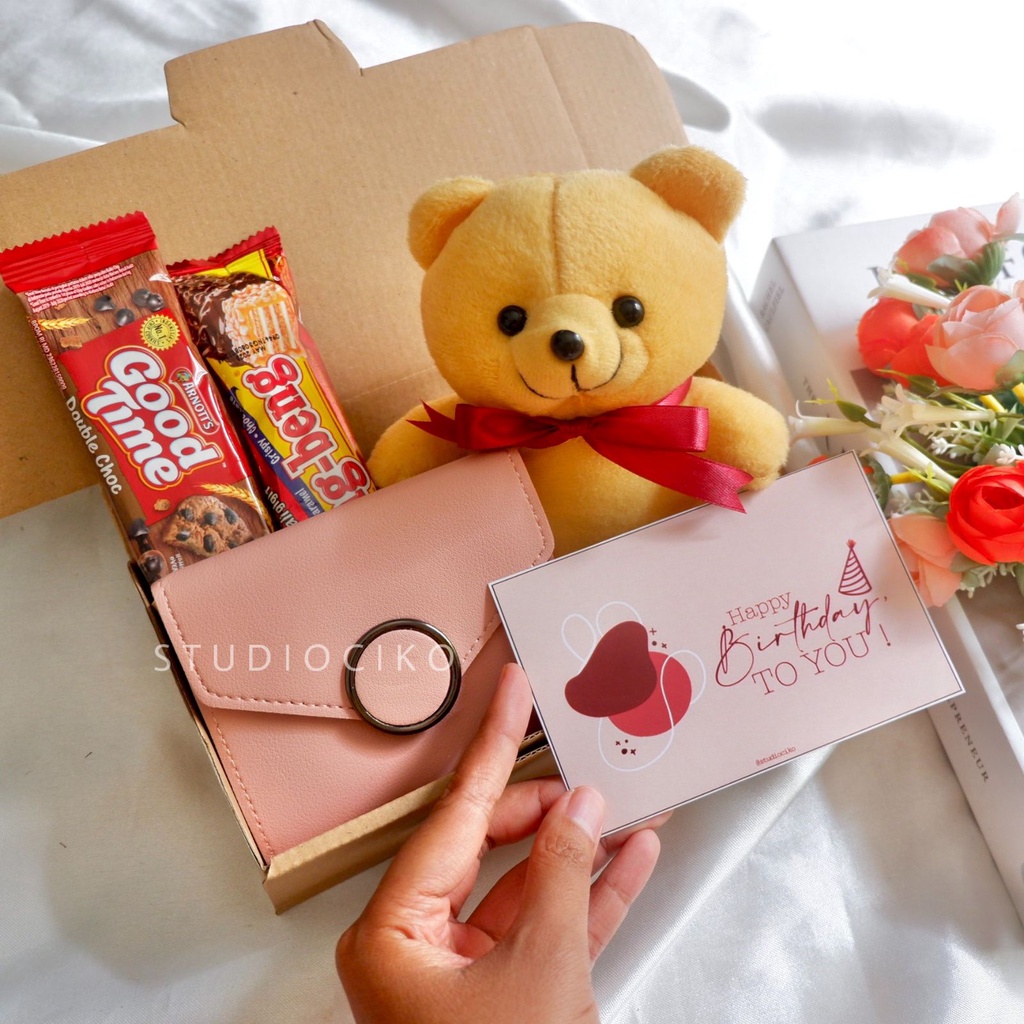 KADO ULTAH CEWEK / KADO ULTAH / KADO WISUDA / KADO ULANG TAHUN / BIRTHDAY GIFT / GIFT BOX HAMPERS