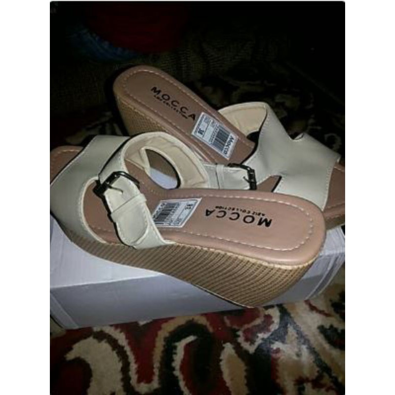 sandal wedges wanita