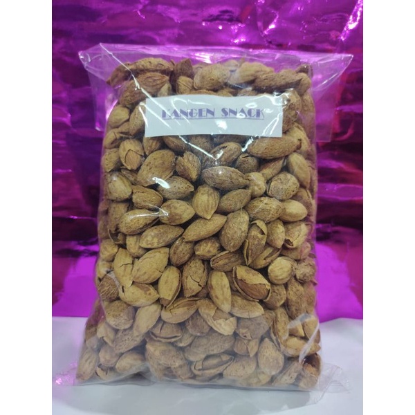 

Kacang Almond Panggang Rasa Vanilla (Bercangkang) 1kg