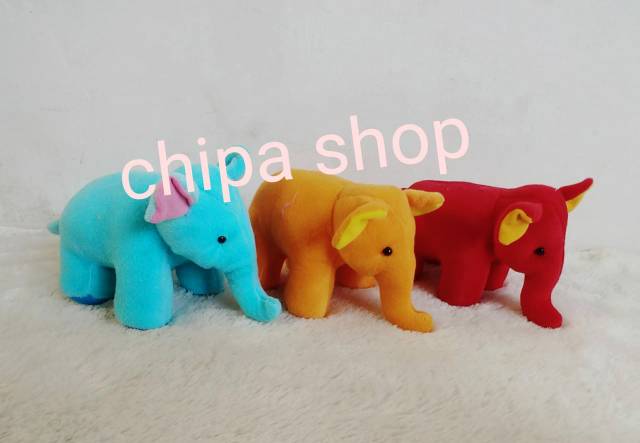 Boneka Gajah