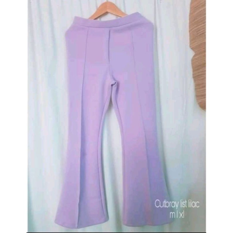 CELANA CUTBRAY SCUBA // CUTBRAY SCUBA LILAC // BAWAHAN WANITA MUSLIM WARNA LILAC