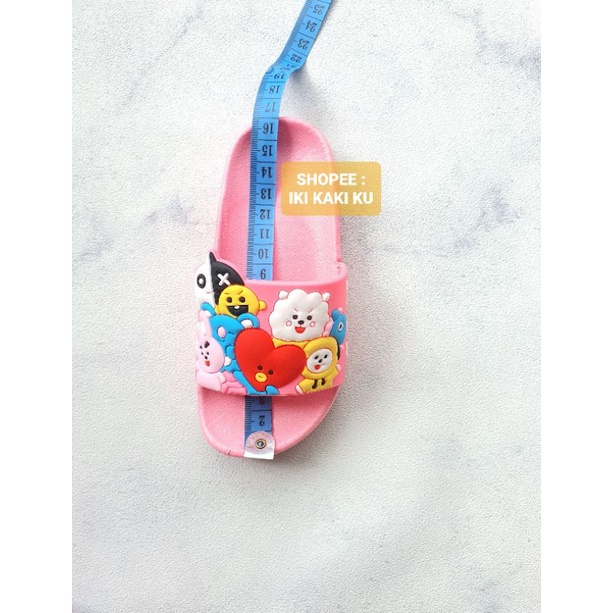 SANDAL SELOP ANAK PEREMPUAN BTS BT21 KARET 6088-1 BERUANG SARANGHEYO
