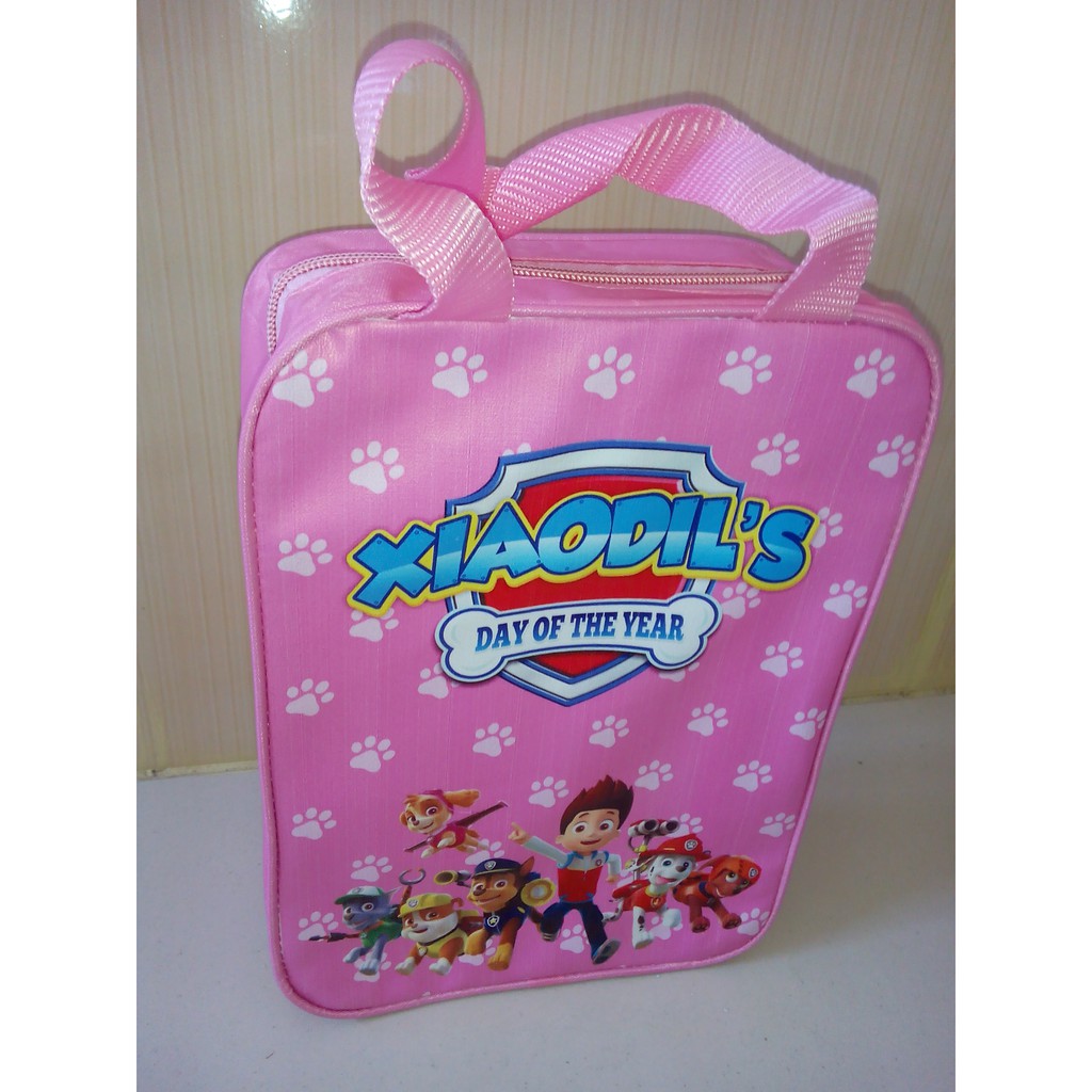 

Goodiebag desain khusus