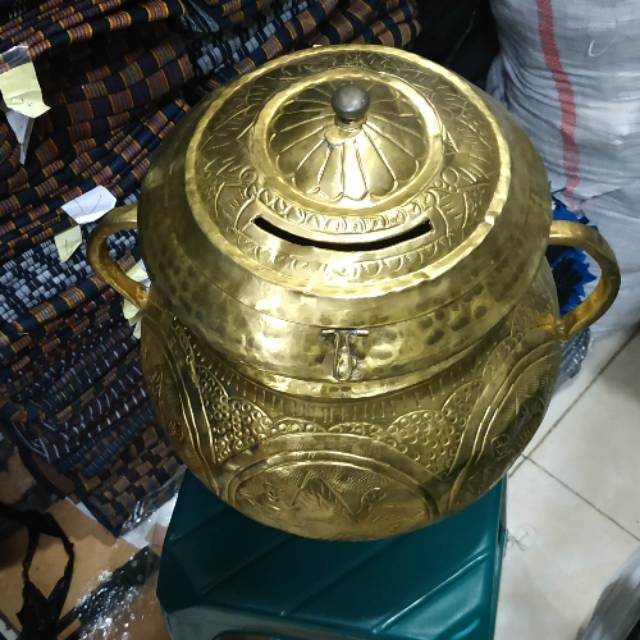 Gentong sumbangan manten