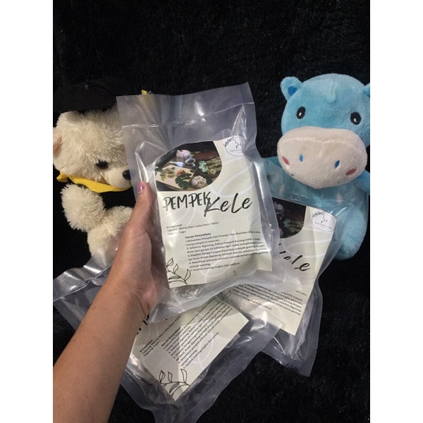 

PEMPEK KELE (Kelor Lele) Frozen