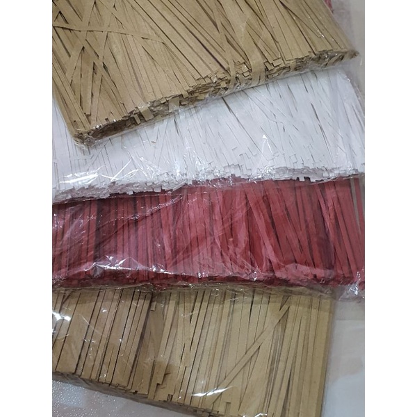 

Kertas Cacah Shered Paper kemasan Kado Souvenir Gift Hampers