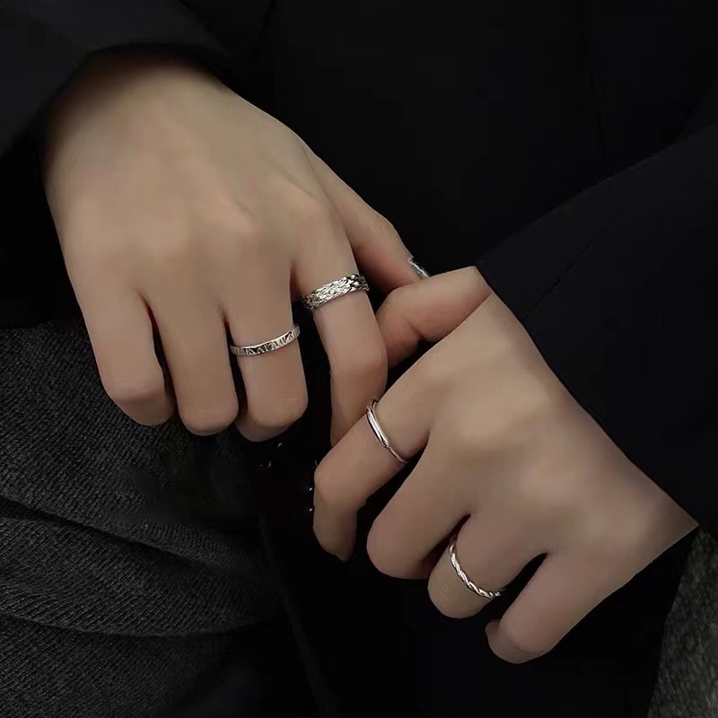 YEEZII 4pcs / Set Cincin Model Terbuka Dapat Disesuaikan Warna Silver Untuk Wanita