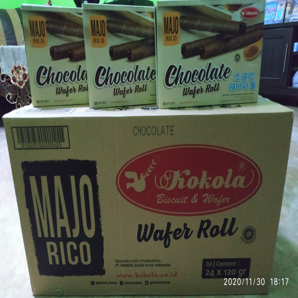 

Majorico wafer roll kartonan rasa coklat isi 120gr x 24pc