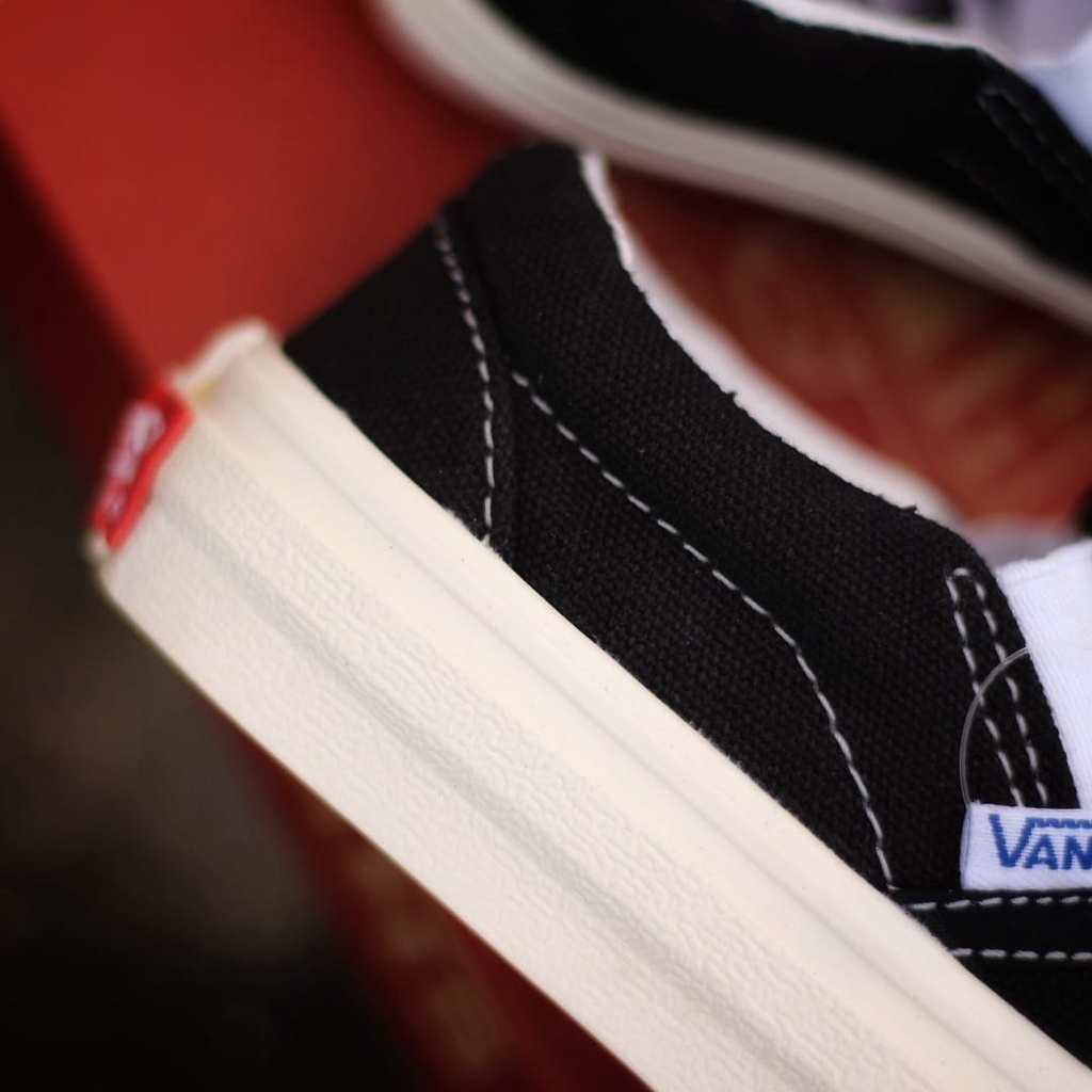 BEST QUALITY Sepatu Anak Vans Slip On OG Black White, Tapak Gum Outsole Anti Slip, Tag Made in China, Import Premium