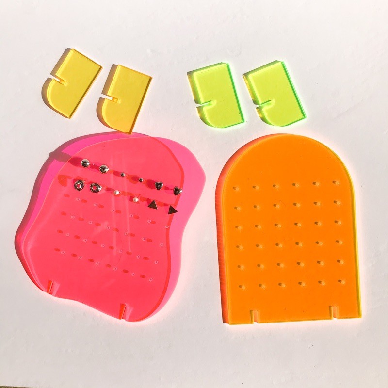 Earring holder neon edition | Tempat anting akrilik