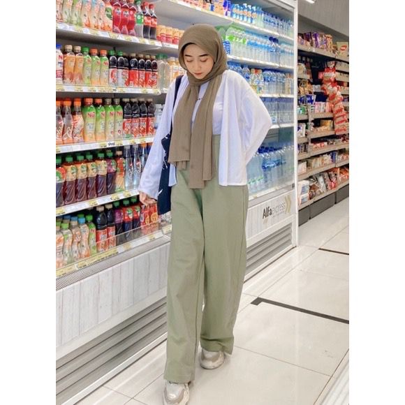 Kulot Linen Highwaist Seoul Kulot Linen Laura Slim Celana Kulot Linen Cullote / SEOUL Kulot Linen Pusatgrosir_solo Seoul Yuka Kulot Linen Highwaist Korean Style Hits Ootd Selebgram Fashion Kulot Terbaru Linen Panjang