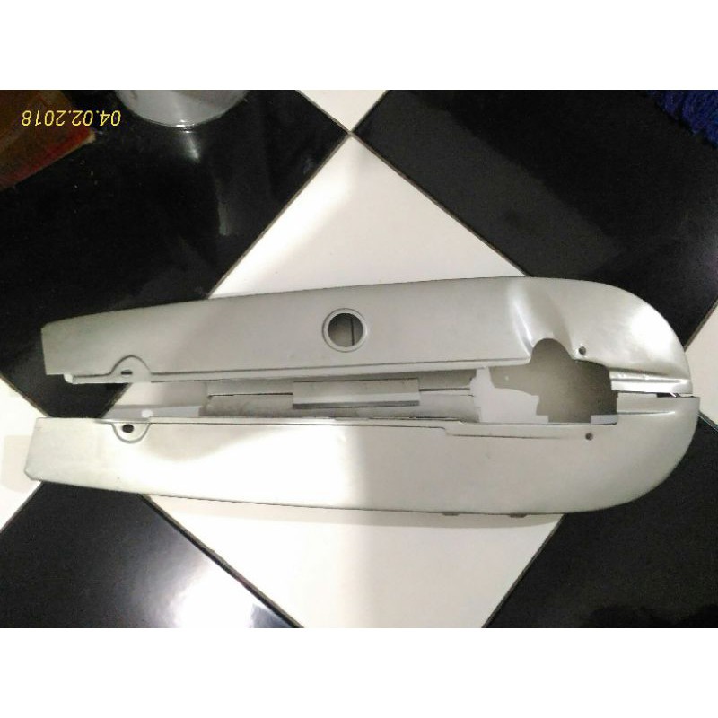 Tutup Rantai Yamaha RX 100 - RX100