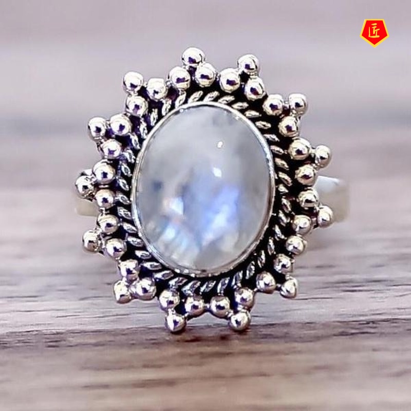 [Ready Stock]Classic Inlaid Moonstone Ring Retro Silver Exaggerated Elegant