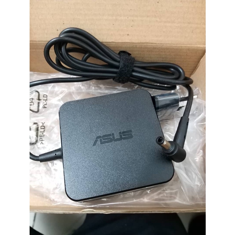 Charger/Casan Laptop Asus A46C A46CA A46CB A46CM A46 K46CA K46CB X451 X450C 3.42a 5.5x2.5MM Square