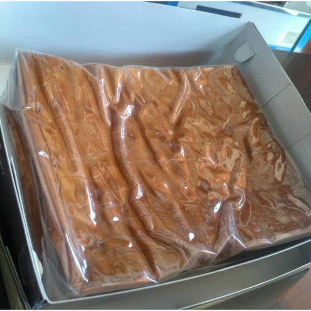 

Promo!! 1 Loyang Spiku-Spikoe-Kue Lapis Surabaya Premium Moist Enak (23x27 cm)