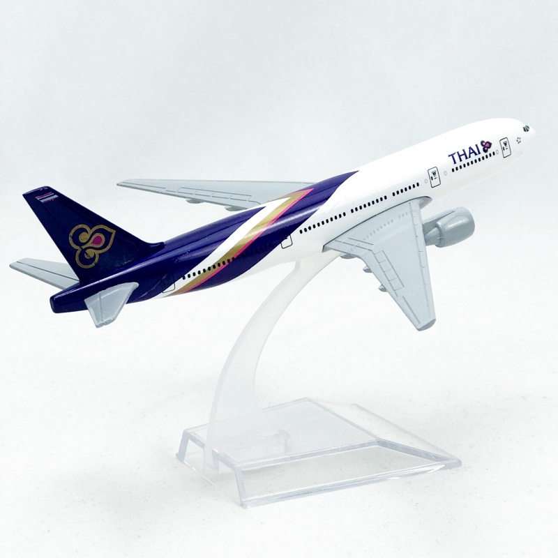 Mainan Model Pesawat Terbang Thailand Airways Boeing 777 B777 Diecast 16CM Dengan Landing Gear