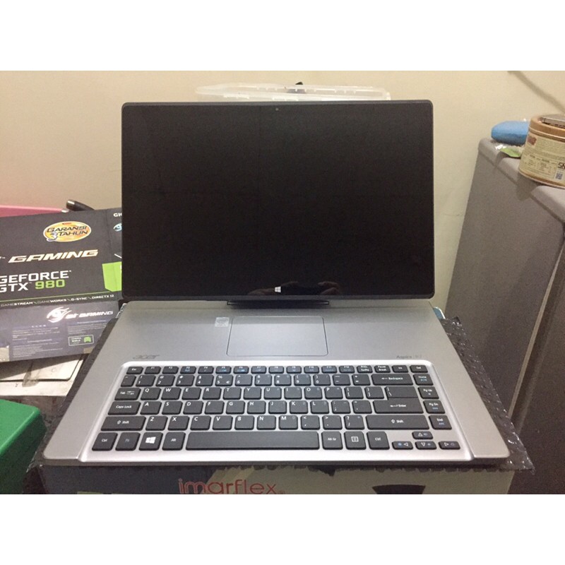 Laptop Acer Aspire R7 572g Core i5 / 572