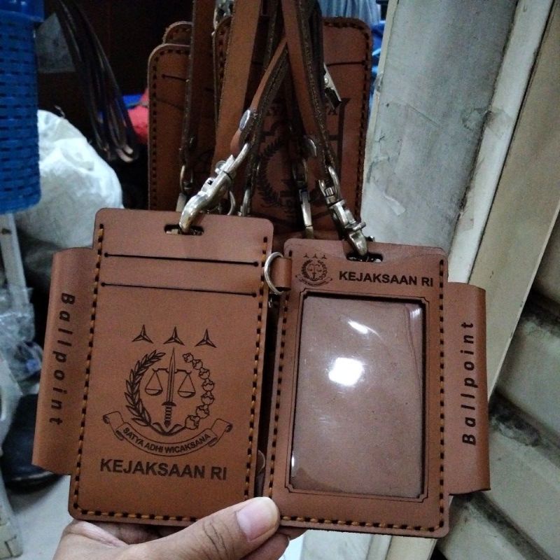 

Name Tag Id Card holder Kejaksaan Kulit Asli