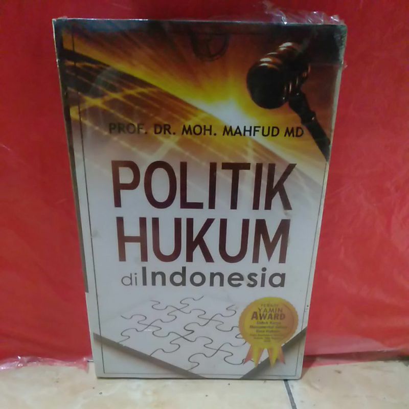 politik hukum di INDONESIA MAHFUD