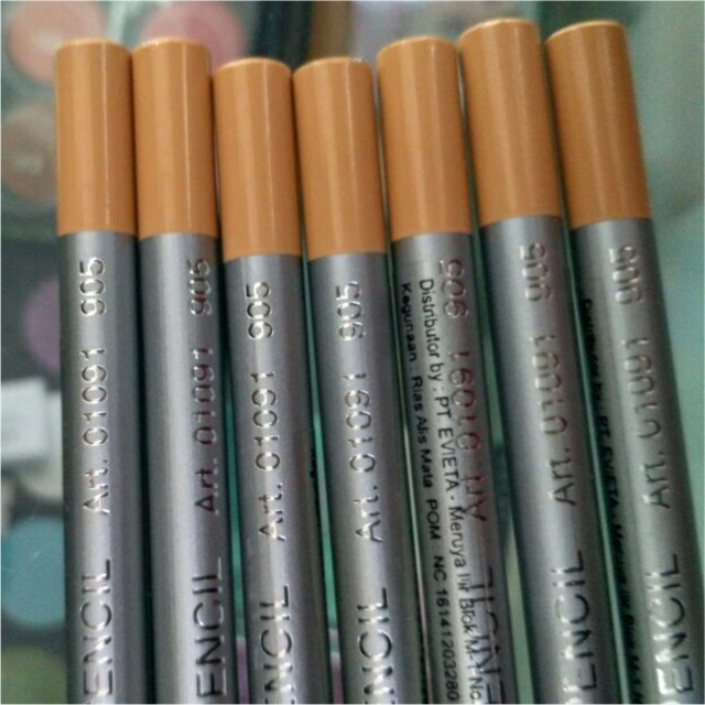 Kryolan Contour Pencil 905