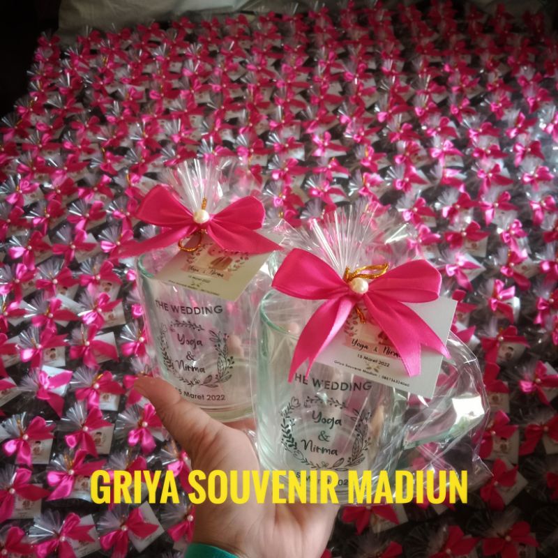 Souvenir Pernikahan/Gelas Sablon