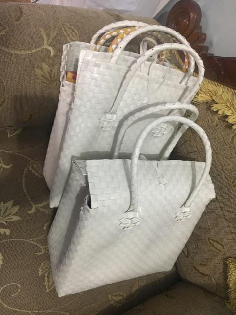 Tas Belanja  Anyaman Plastik Polos Hand Made