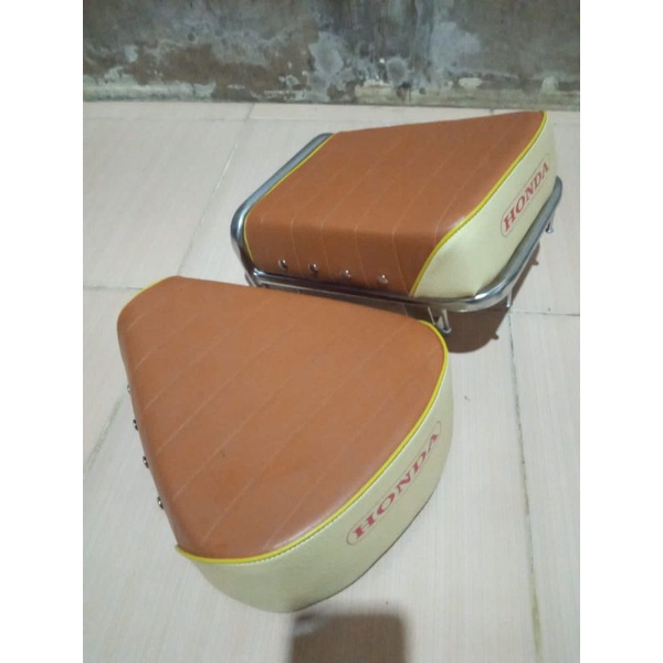 jok Honda C70 pispot ( pisah )