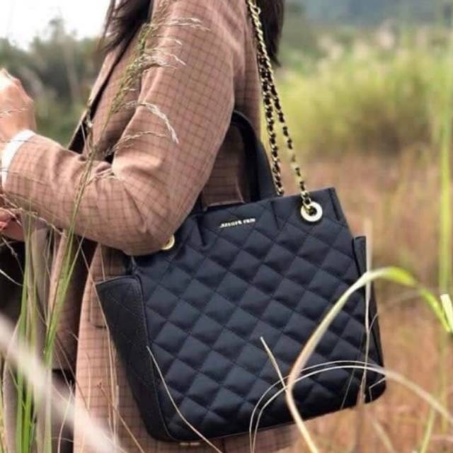 PROMO CHARLES&KEITH QUILTED CAVIAR ORIGINAL IMPORT / TAS CK MURAH