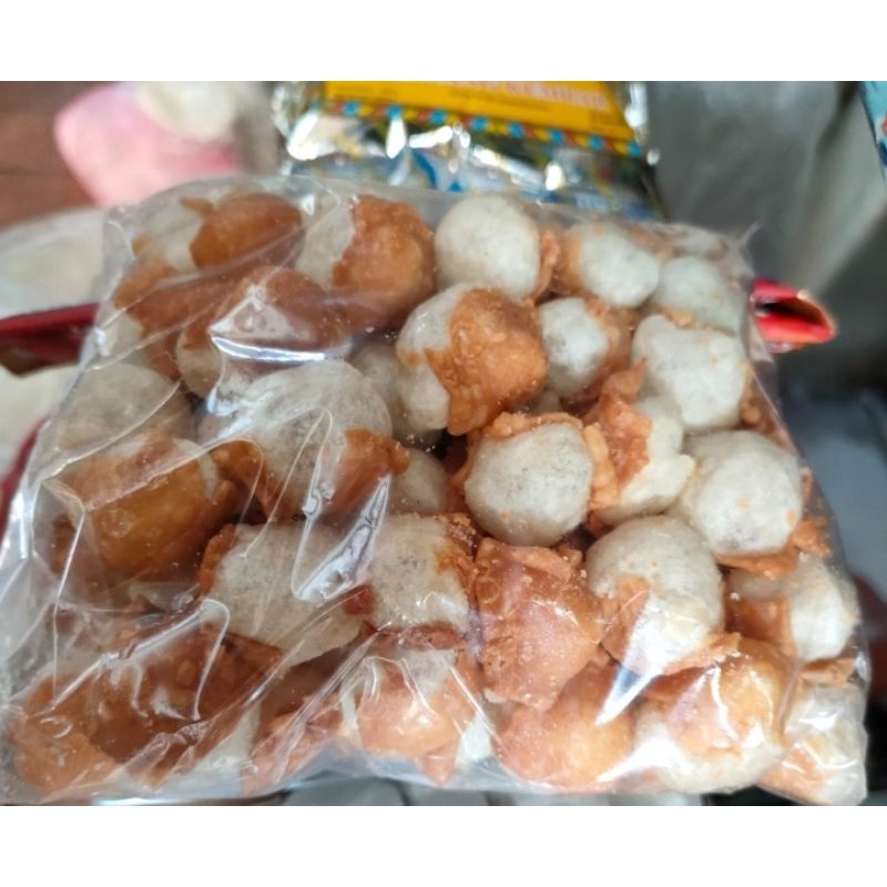 

batagor goreng isi setengah kilo bisa dimakan sama mi atau di buat cemilan krupuk