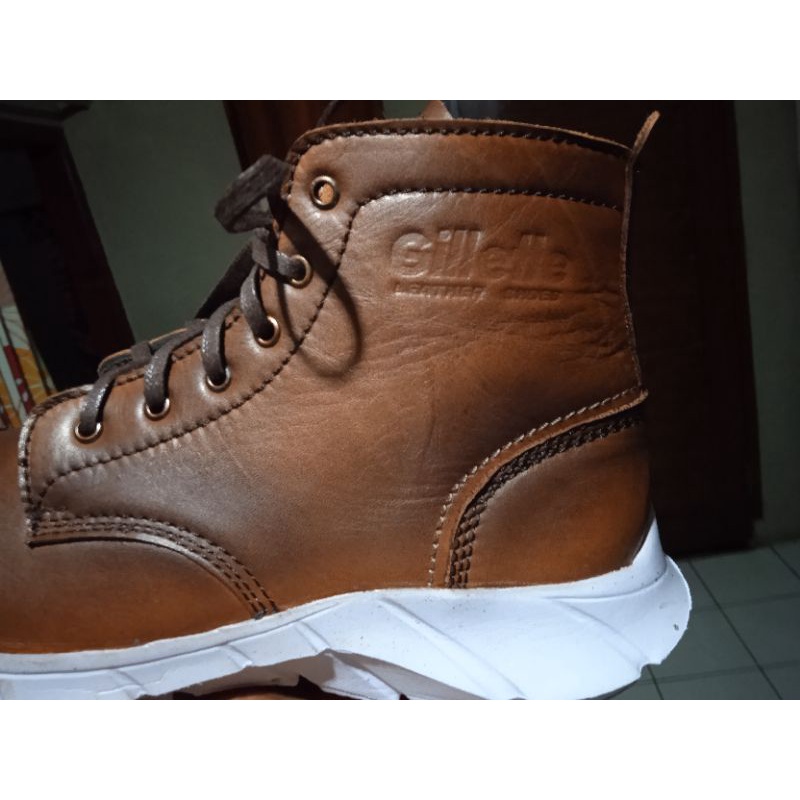 Sepatu kulit sapi lokal sneaker boots original kulit asli keren berkualitas kekinian pria