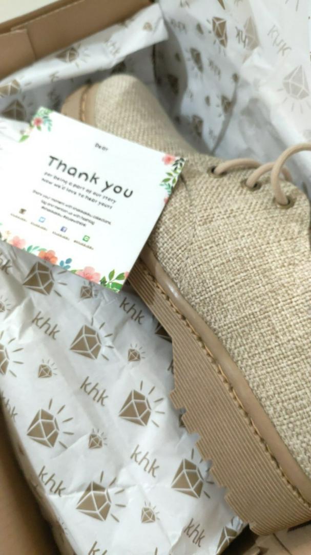 Khakikakiku Mia Biscuit