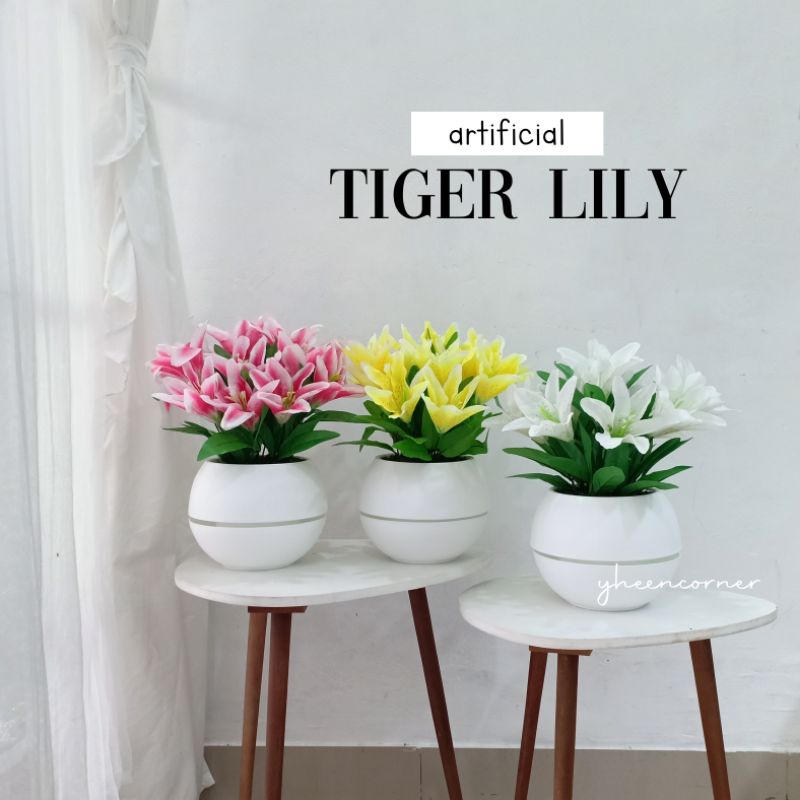 Artificial Tiger Lily Set / Bunga Lily Tiger Artifisial Dengan Pot Bola Jumbo