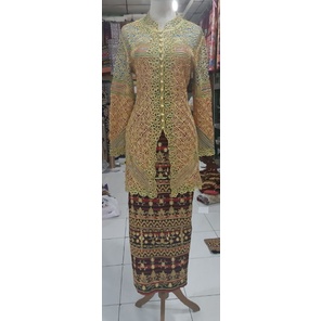 sulam usus kebaya lampung