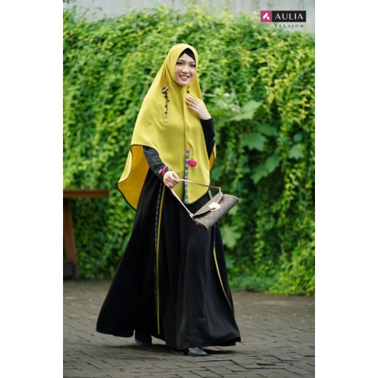 Aulia katya black neon