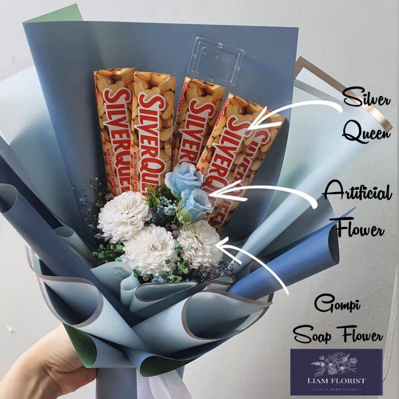 BUKET COKLAT SILVERQUEEN MIX BUNGA MAWAR ARTIFICIAL/BUKET COKLAT SNACK JAJAN/WISUDA ANNIVERSARY