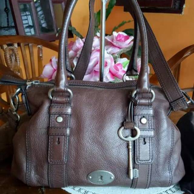 Preloved Fossil
