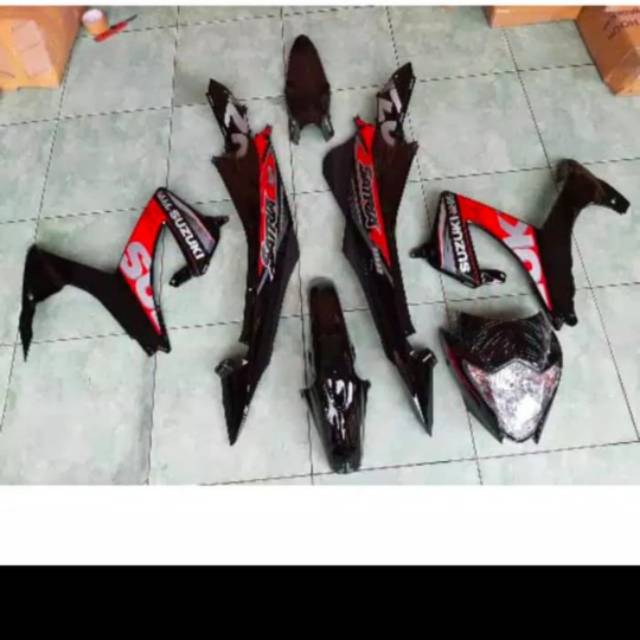body full set halus Suzuki Satria Fu facelift 2014 plus striping