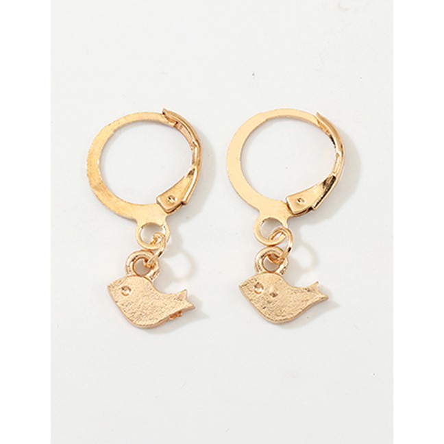 LRC Anting Tusuk Fashion Artificial pearl Artificial pearl Asymmetric Lock Key Starred Butterfly Ear