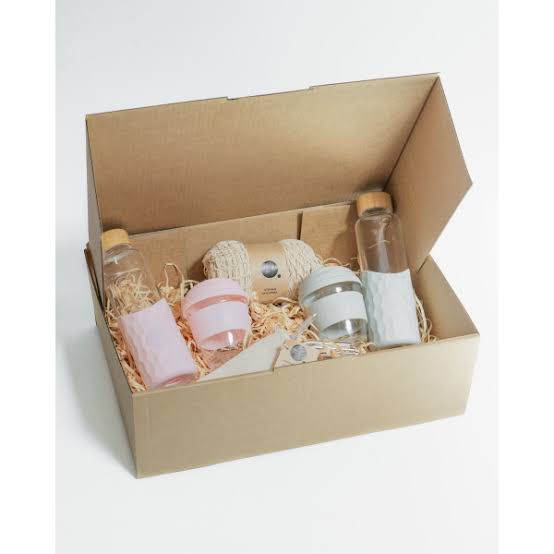 

[JAFA] CUSTOM HAMPERS/GIFT