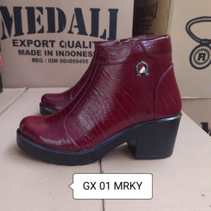 Sepatu kulit boots wanita PDH sepatu kerja formal tampil lebih keren