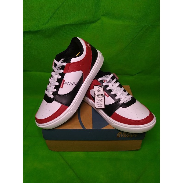 LIMITED AEROSTREET HOOPS LOW MERAH HITAM, SIZE 42