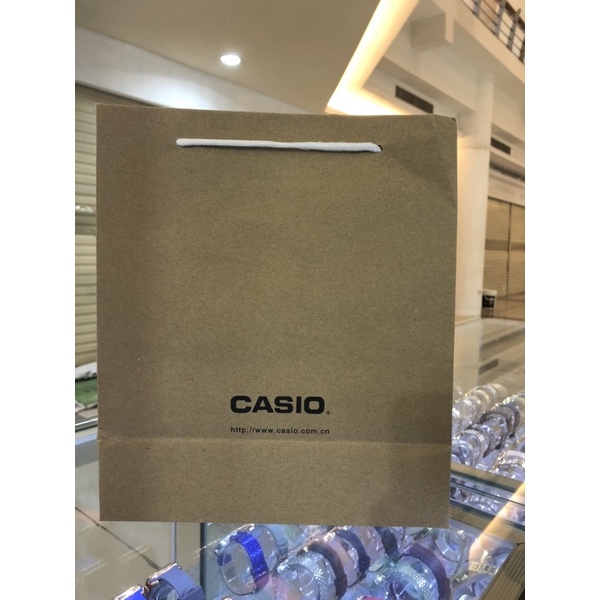 

Paper Bag Casio 25x10x28 Cm pembungkus kado brand